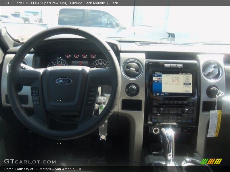 Tuxedo Black Metallic / Black 2012 Ford F150 FX4 SuperCrew 4x4