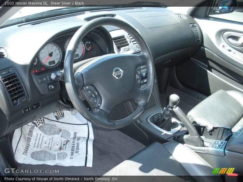 Sheer Silver / Black 2003 Nissan Maxima SE