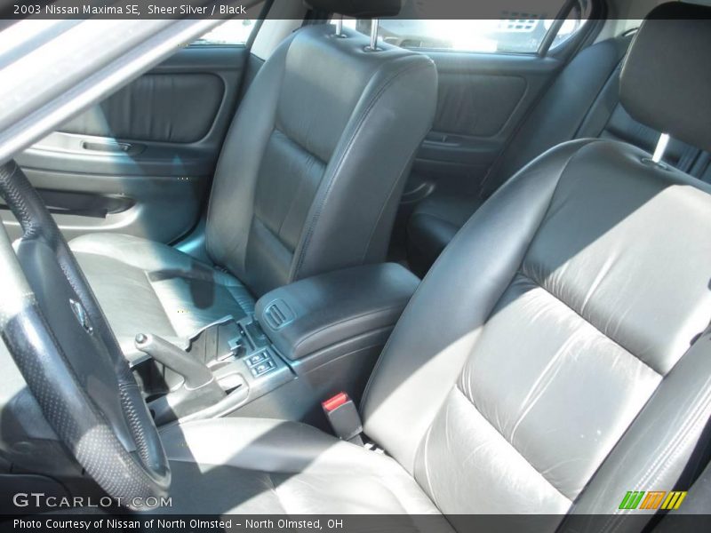 Sheer Silver / Black 2003 Nissan Maxima SE