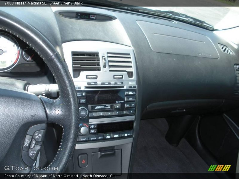 Sheer Silver / Black 2003 Nissan Maxima SE