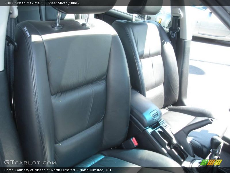 Sheer Silver / Black 2003 Nissan Maxima SE