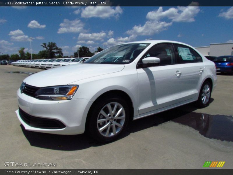 Candy White / Titan Black 2012 Volkswagen Jetta SE Sedan
