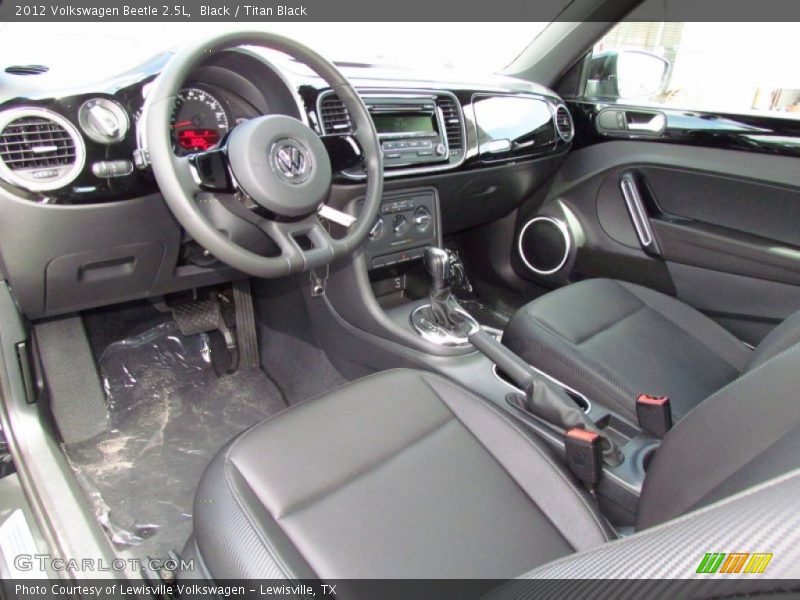 Black / Titan Black 2012 Volkswagen Beetle 2.5L