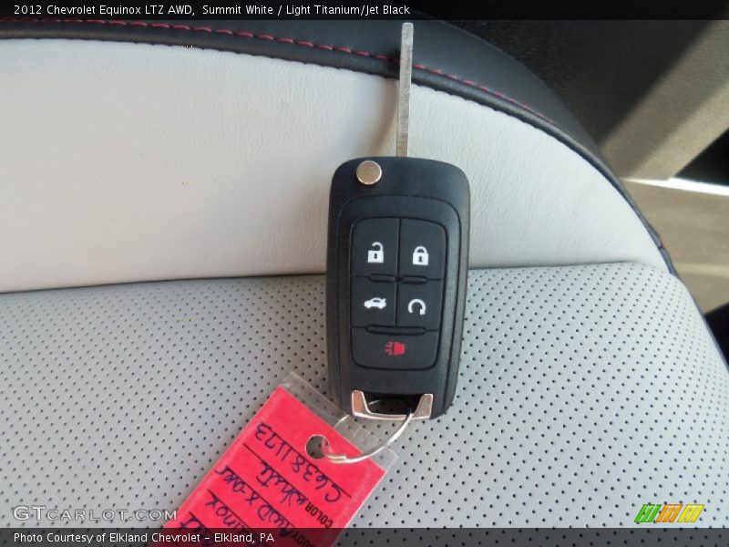 Summit White / Light Titanium/Jet Black 2012 Chevrolet Equinox LTZ AWD