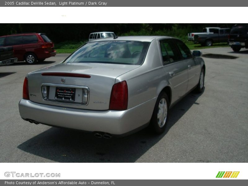 Light Platinum / Dark Gray 2005 Cadillac DeVille Sedan