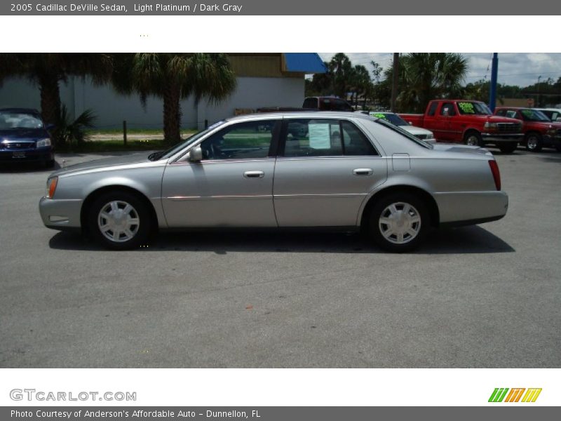 Light Platinum / Dark Gray 2005 Cadillac DeVille Sedan