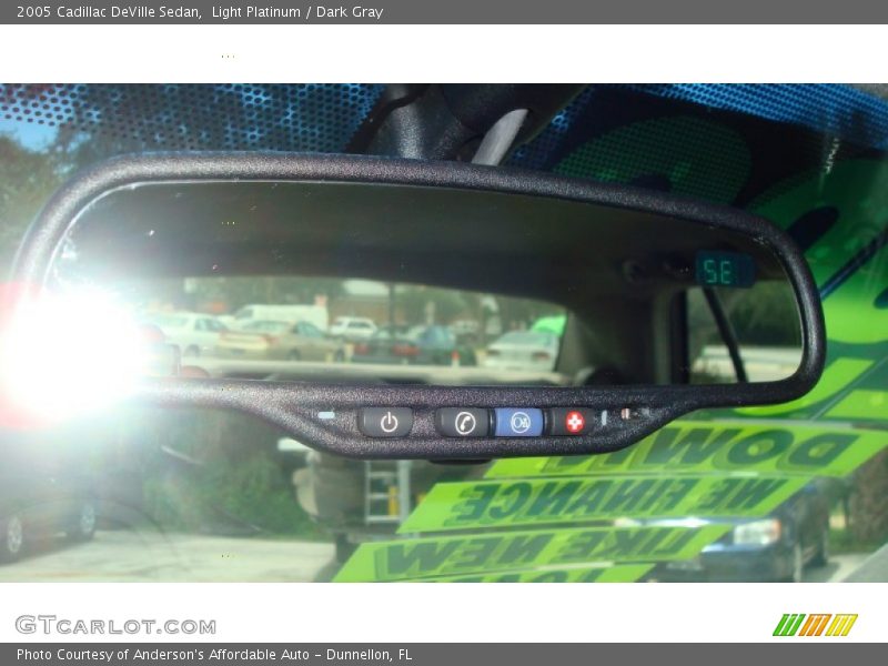 Light Platinum / Dark Gray 2005 Cadillac DeVille Sedan