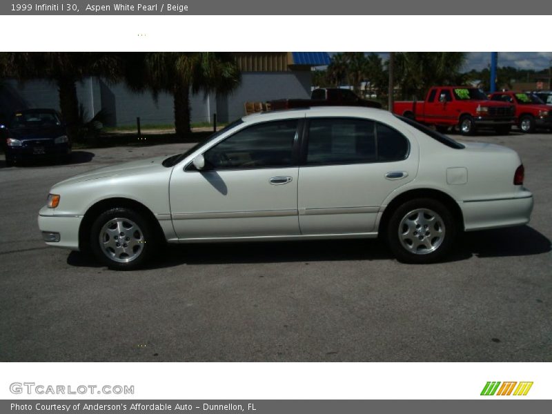 Aspen White Pearl / Beige 1999 Infiniti I 30