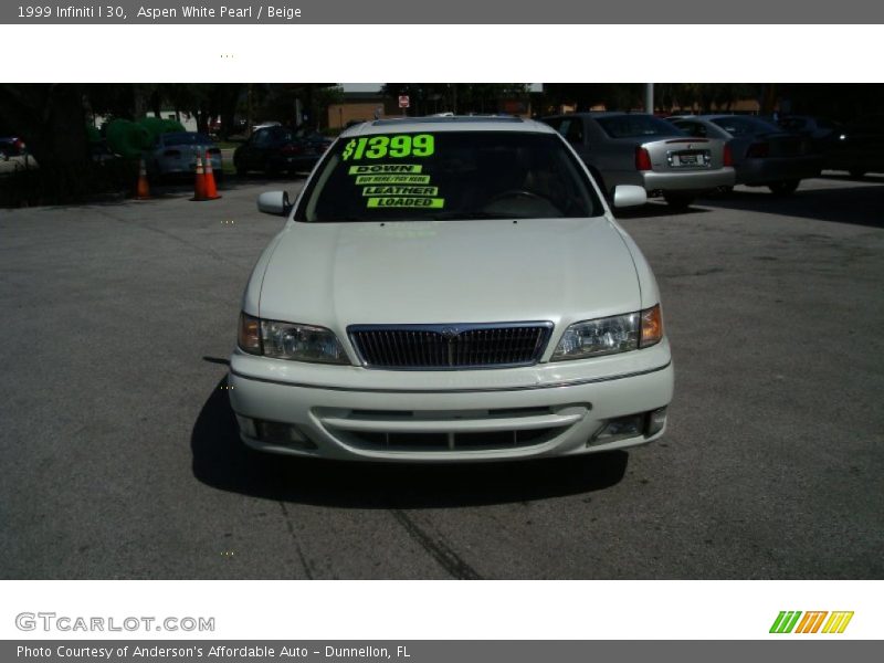 Aspen White Pearl / Beige 1999 Infiniti I 30