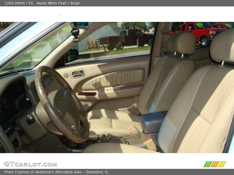 Aspen White Pearl / Beige 1999 Infiniti I 30