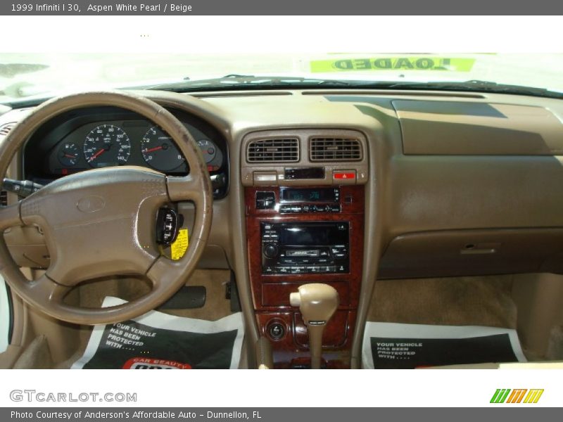 Aspen White Pearl / Beige 1999 Infiniti I 30