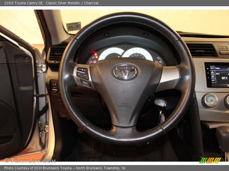 Classic Silver Metallic / Charcoal 2009 Toyota Camry SE