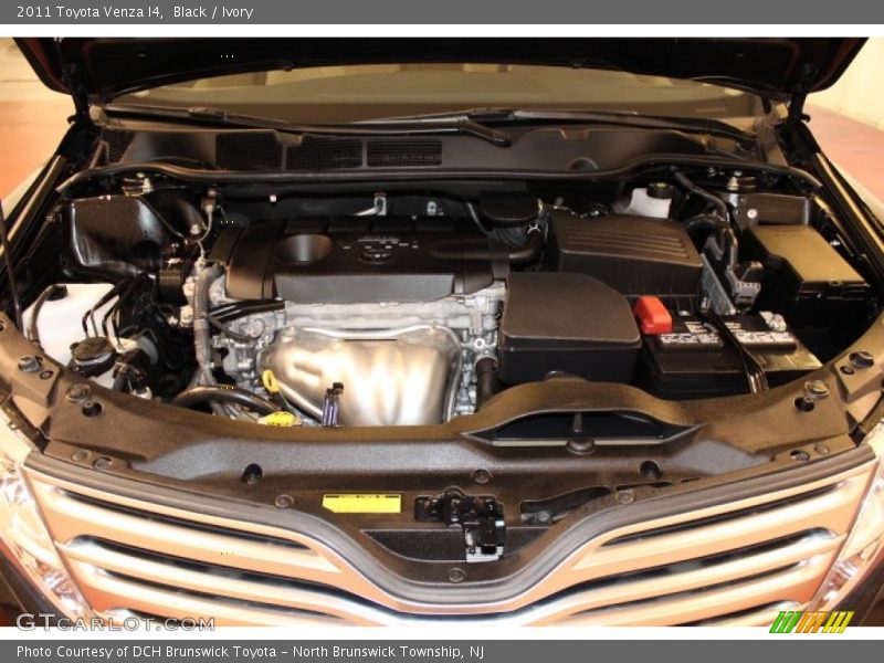 Black / Ivory 2011 Toyota Venza I4