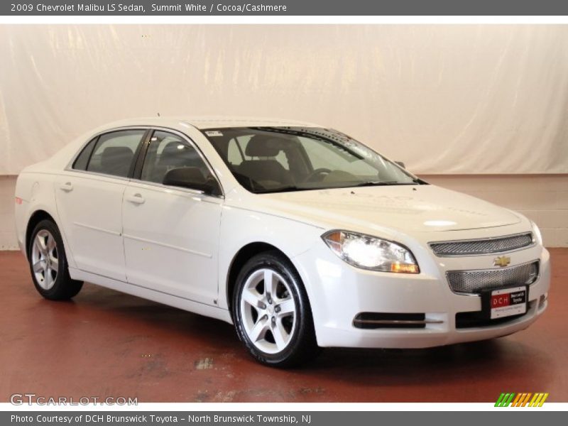 Summit White / Cocoa/Cashmere 2009 Chevrolet Malibu LS Sedan