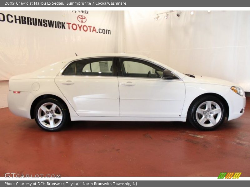 Summit White / Cocoa/Cashmere 2009 Chevrolet Malibu LS Sedan