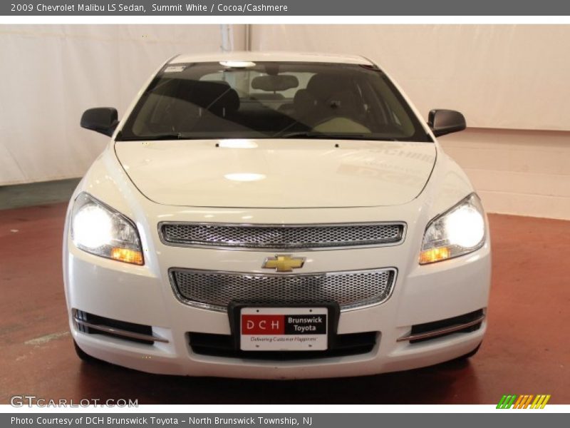 Summit White / Cocoa/Cashmere 2009 Chevrolet Malibu LS Sedan