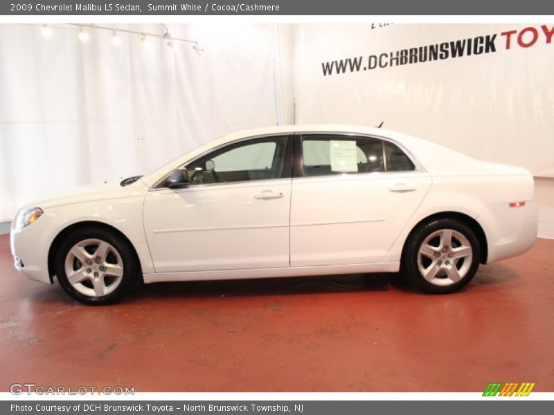 Summit White / Cocoa/Cashmere 2009 Chevrolet Malibu LS Sedan