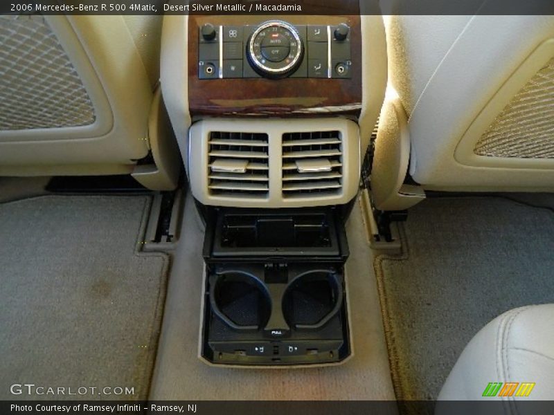 Desert Silver Metallic / Macadamia 2006 Mercedes-Benz R 500 4Matic