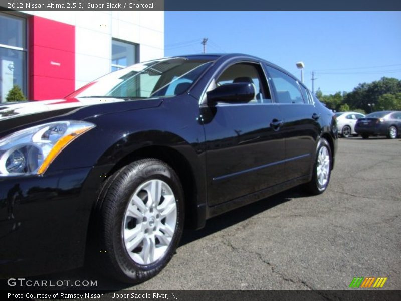 Super Black / Charcoal 2012 Nissan Altima 2.5 S