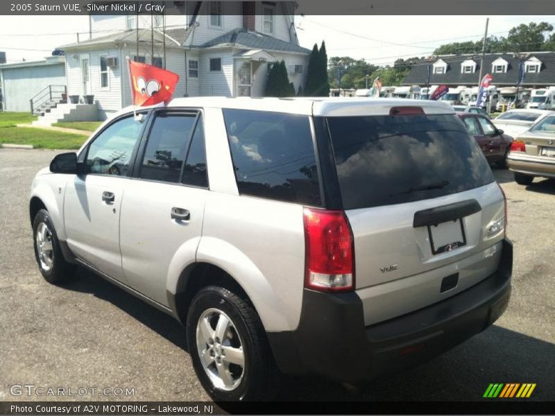 Silver Nickel / Gray 2005 Saturn VUE