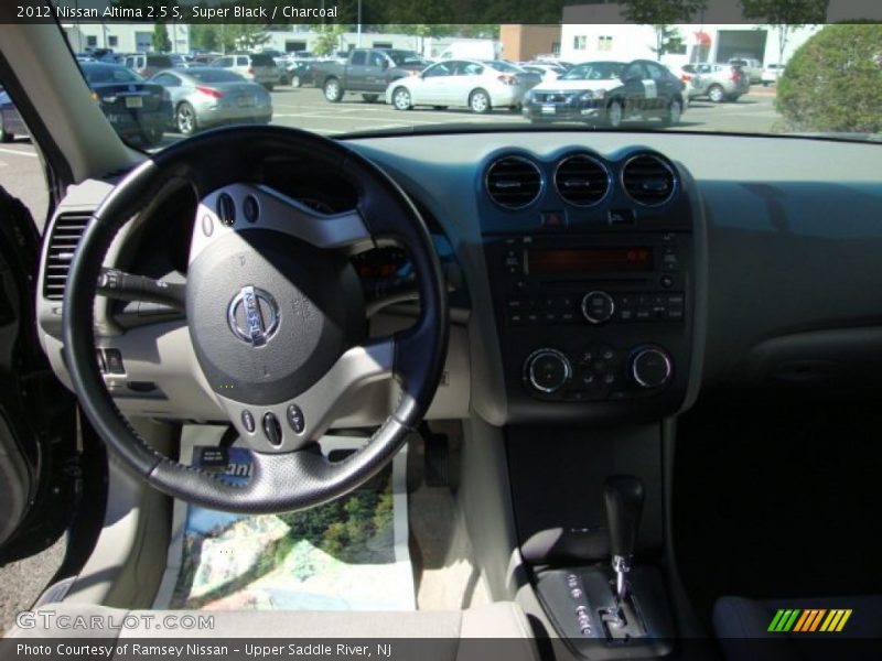 Super Black / Charcoal 2012 Nissan Altima 2.5 S
