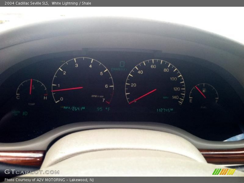  2004 Seville SLS SLS Gauges