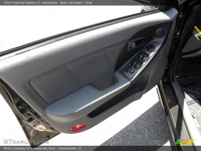 Black Obsidian / Gray 2004 Hyundai Elantra GT Hatchback