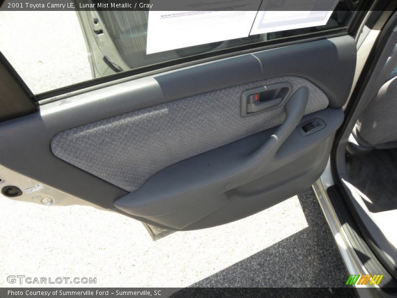 Lunar Mist Metallic / Gray 2001 Toyota Camry LE