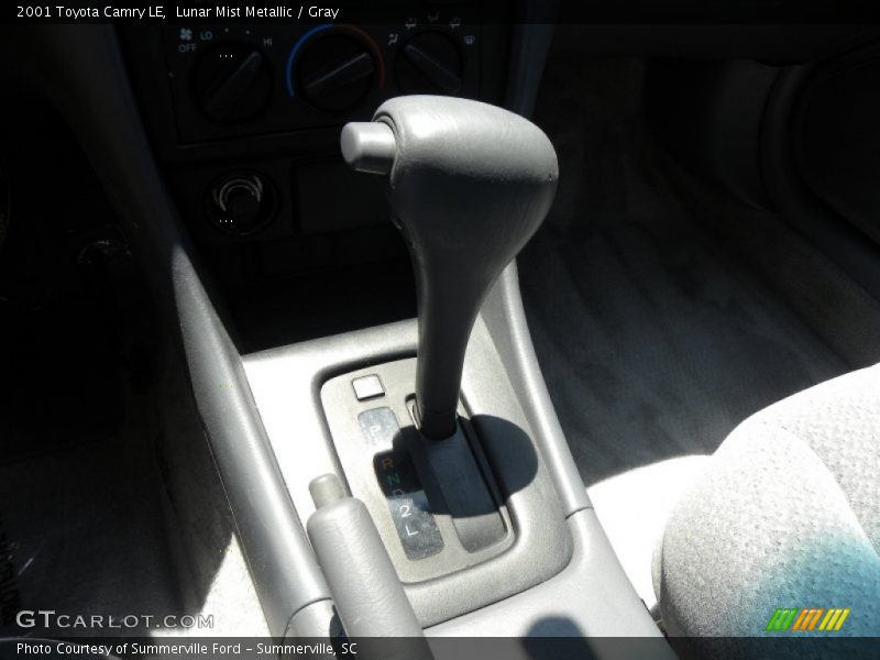Lunar Mist Metallic / Gray 2001 Toyota Camry LE