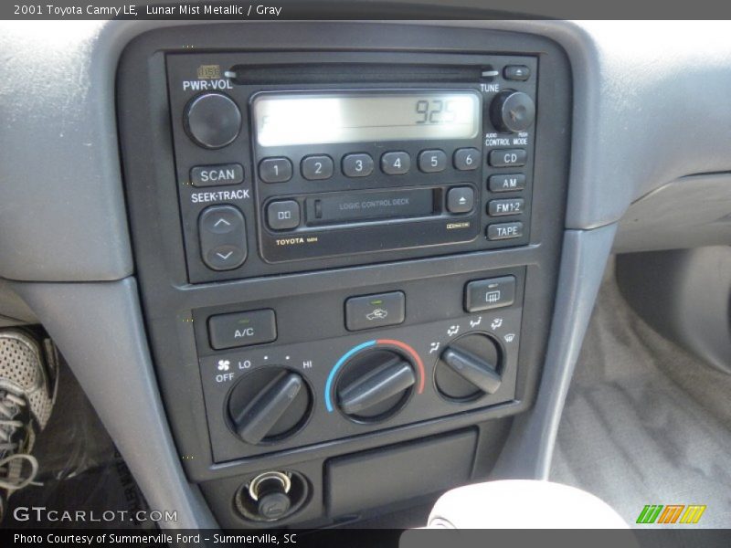 Lunar Mist Metallic / Gray 2001 Toyota Camry LE