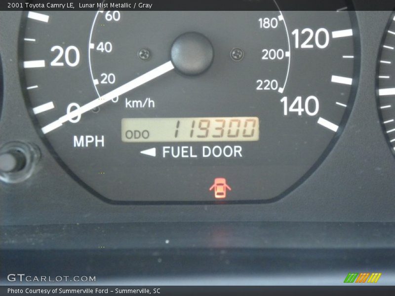 Lunar Mist Metallic / Gray 2001 Toyota Camry LE