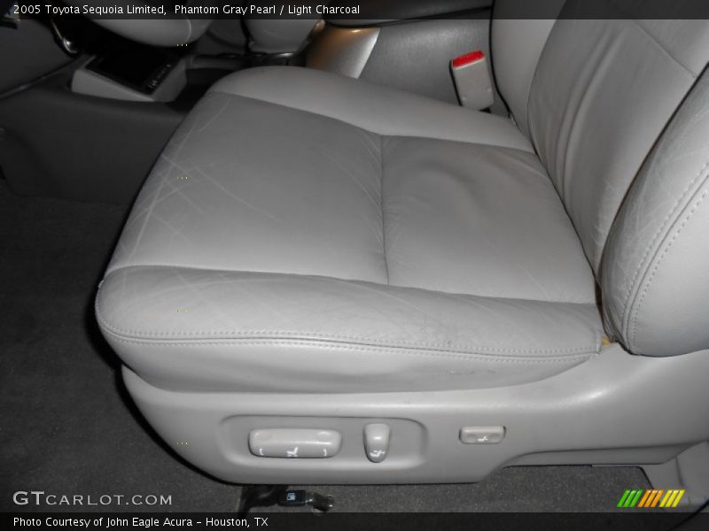 Phantom Gray Pearl / Light Charcoal 2005 Toyota Sequoia Limited
