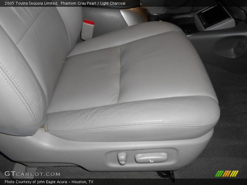 Phantom Gray Pearl / Light Charcoal 2005 Toyota Sequoia Limited