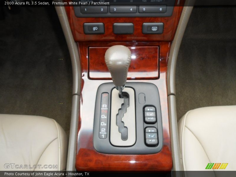 Premium White Pearl / Parchment 2000 Acura RL 3.5 Sedan