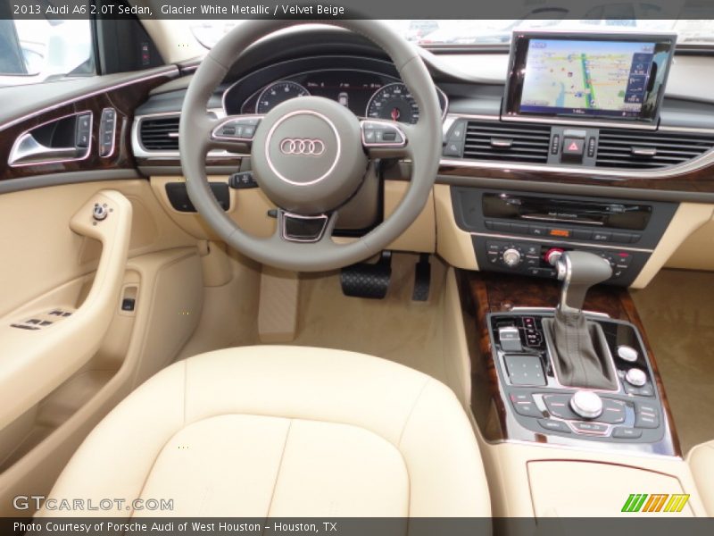 Dashboard of 2013 A6 2.0T Sedan