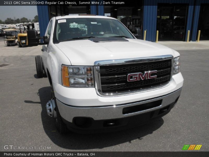 Summit White / Dark Titanium 2013 GMC Sierra 3500HD Regular Cab Chassis