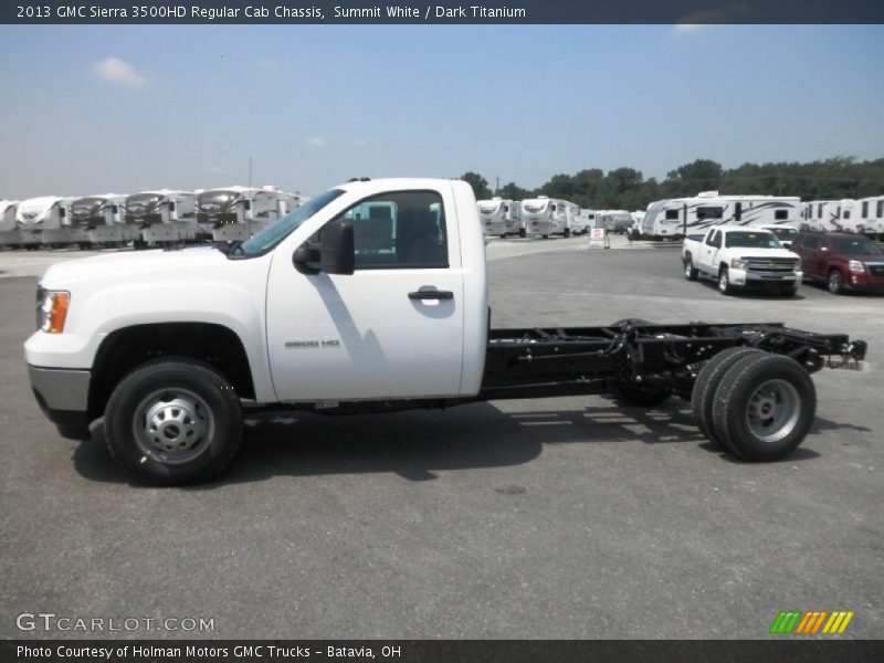 Summit White / Dark Titanium 2013 GMC Sierra 3500HD Regular Cab Chassis