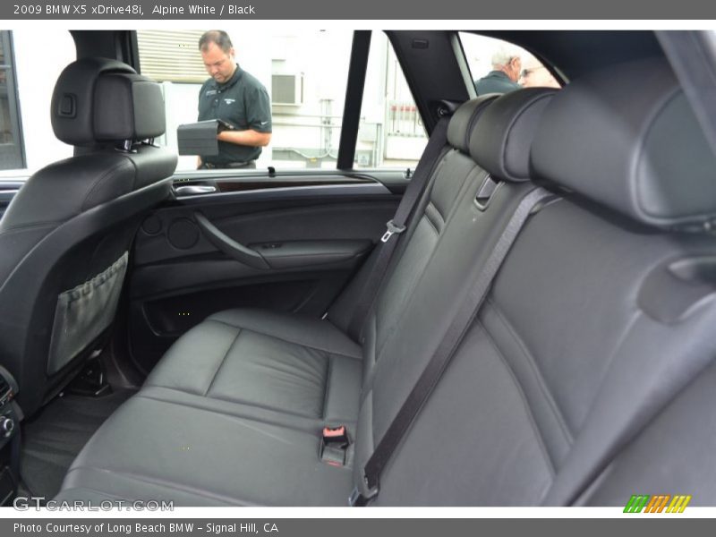Alpine White / Black 2009 BMW X5 xDrive48i