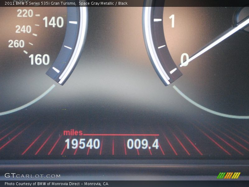 Space Gray Metallic / Black 2011 BMW 5 Series 535i Gran Turismo
