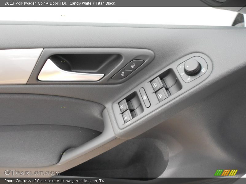 Candy White / Titan Black 2013 Volkswagen Golf 4 Door TDI