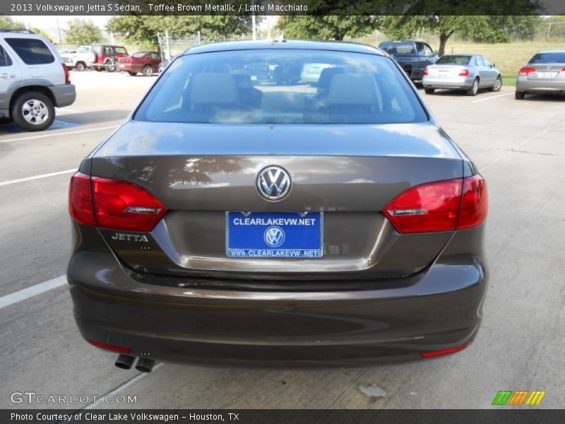 Toffee Brown Metallic / Latte Macchiato 2013 Volkswagen Jetta S Sedan
