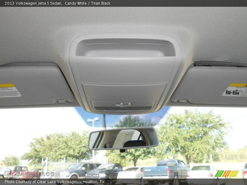 Candy White / Titan Black 2013 Volkswagen Jetta S Sedan