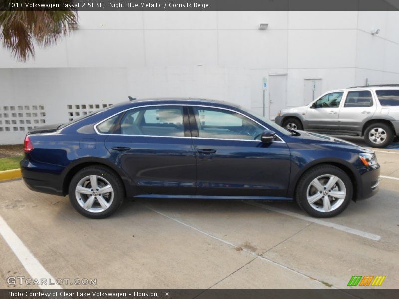 Night Blue Metallic / Cornsilk Beige 2013 Volkswagen Passat 2.5L SE