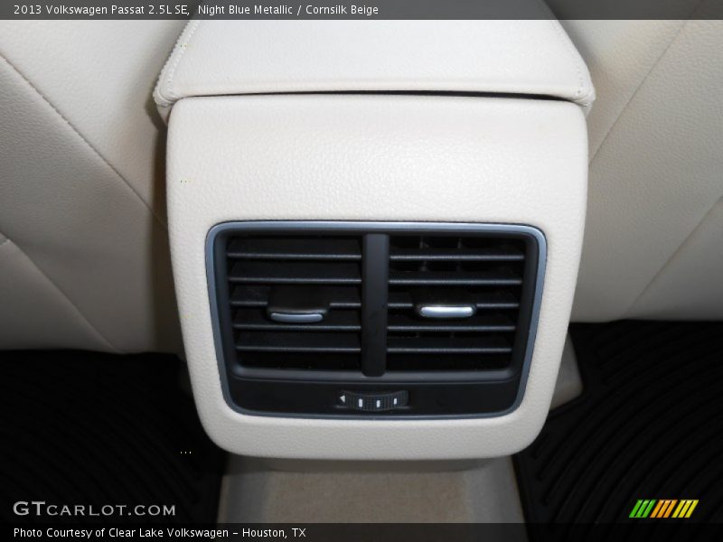 Night Blue Metallic / Cornsilk Beige 2013 Volkswagen Passat 2.5L SE