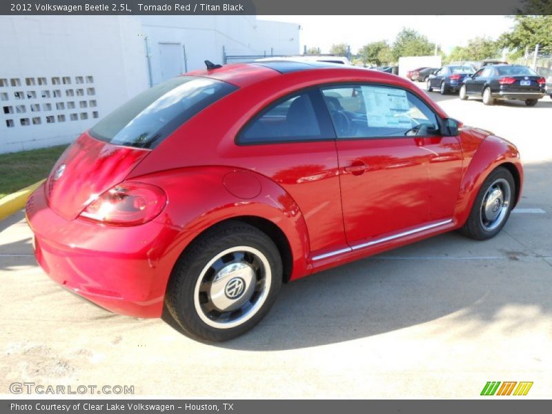 Tornado Red / Titan Black 2012 Volkswagen Beetle 2.5L