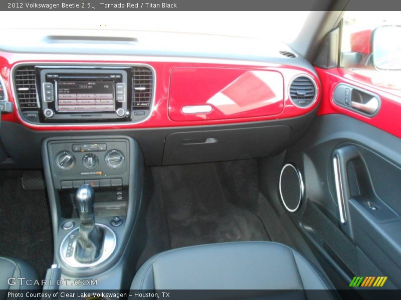 Tornado Red / Titan Black 2012 Volkswagen Beetle 2.5L