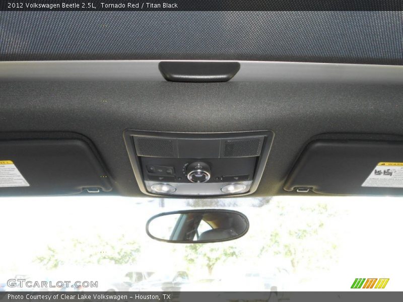 Tornado Red / Titan Black 2012 Volkswagen Beetle 2.5L