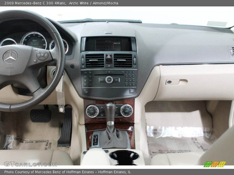 Arctic White / Almond/Mocha 2009 Mercedes-Benz C 300 4Matic