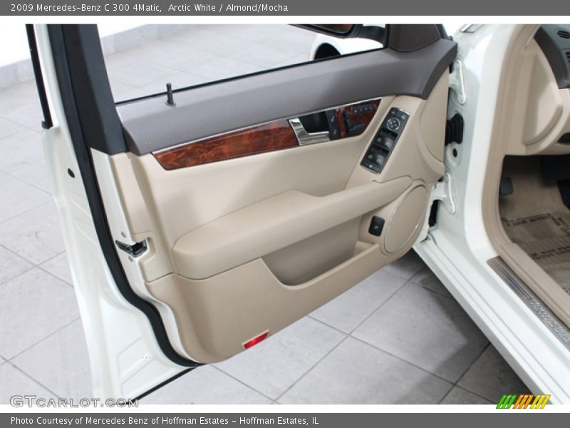 Arctic White / Almond/Mocha 2009 Mercedes-Benz C 300 4Matic