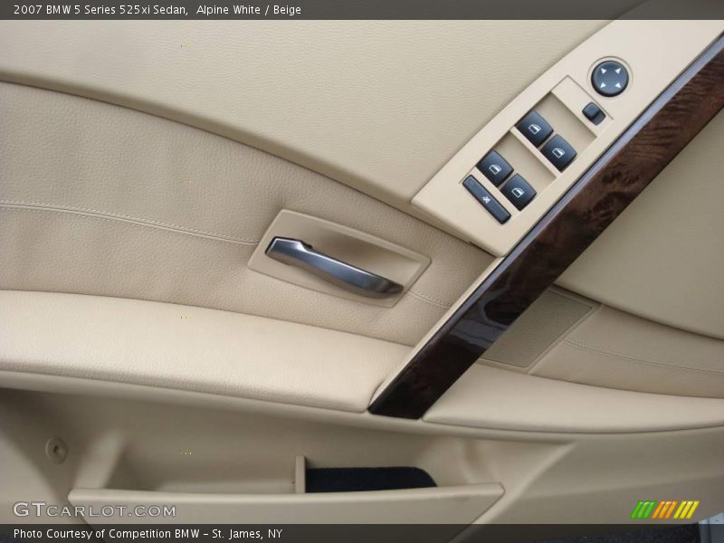 Alpine White / Beige 2007 BMW 5 Series 525xi Sedan